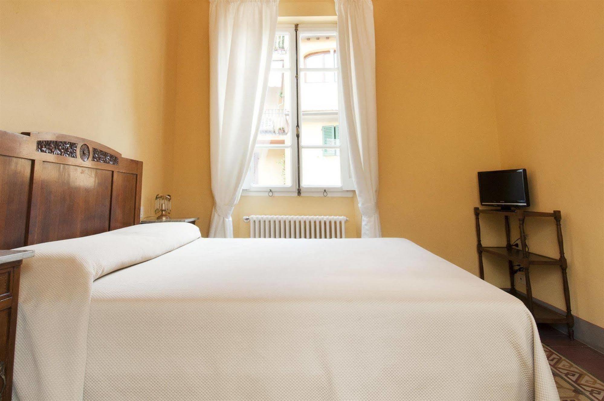 Locanda San Marco Residenza Caluri Pistoia Buitenkant foto