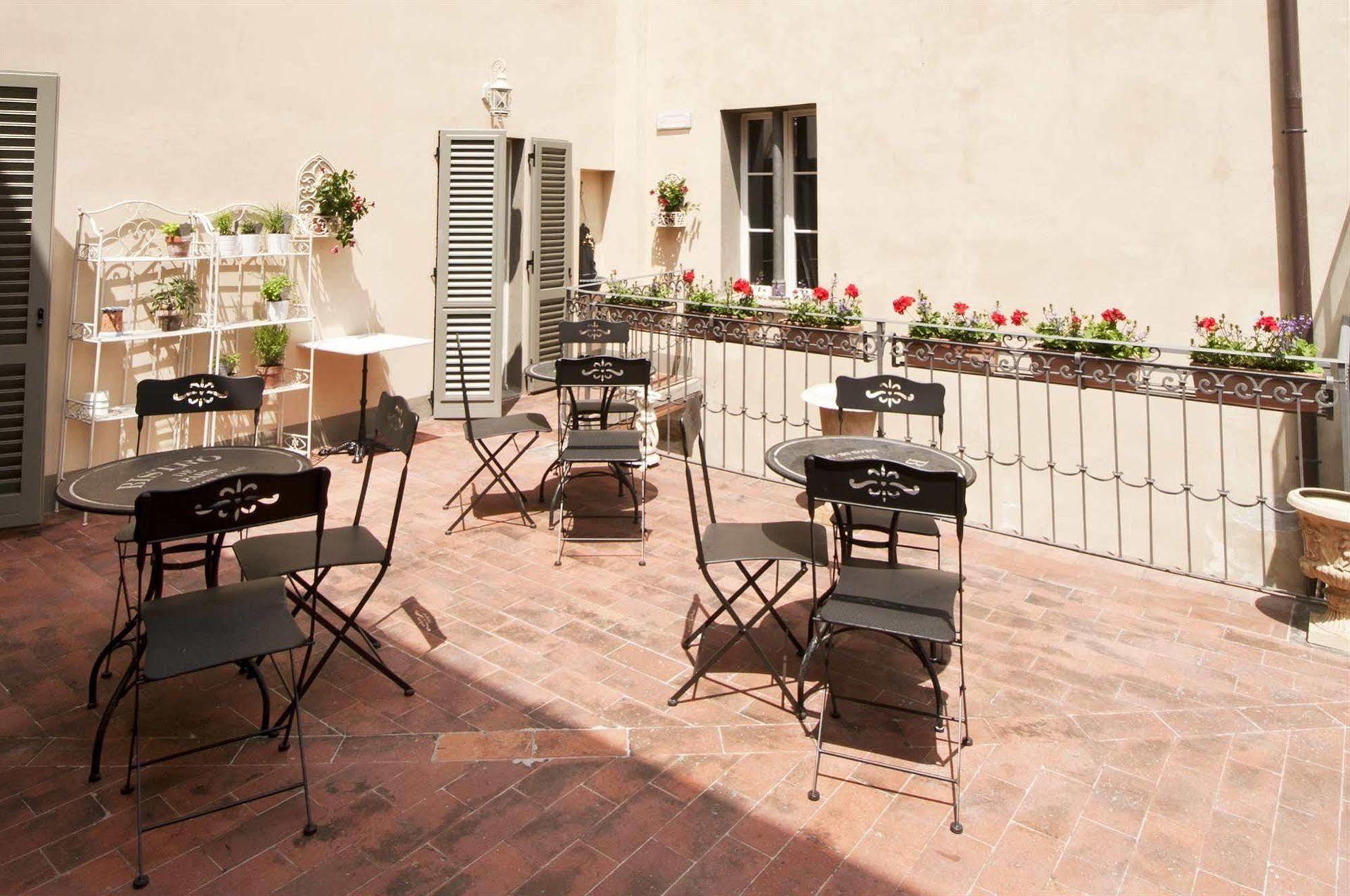 Locanda San Marco Residenza Caluri Pistoia Buitenkant foto